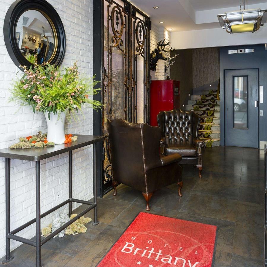 Hotel Brittany Paris Bagian luar foto