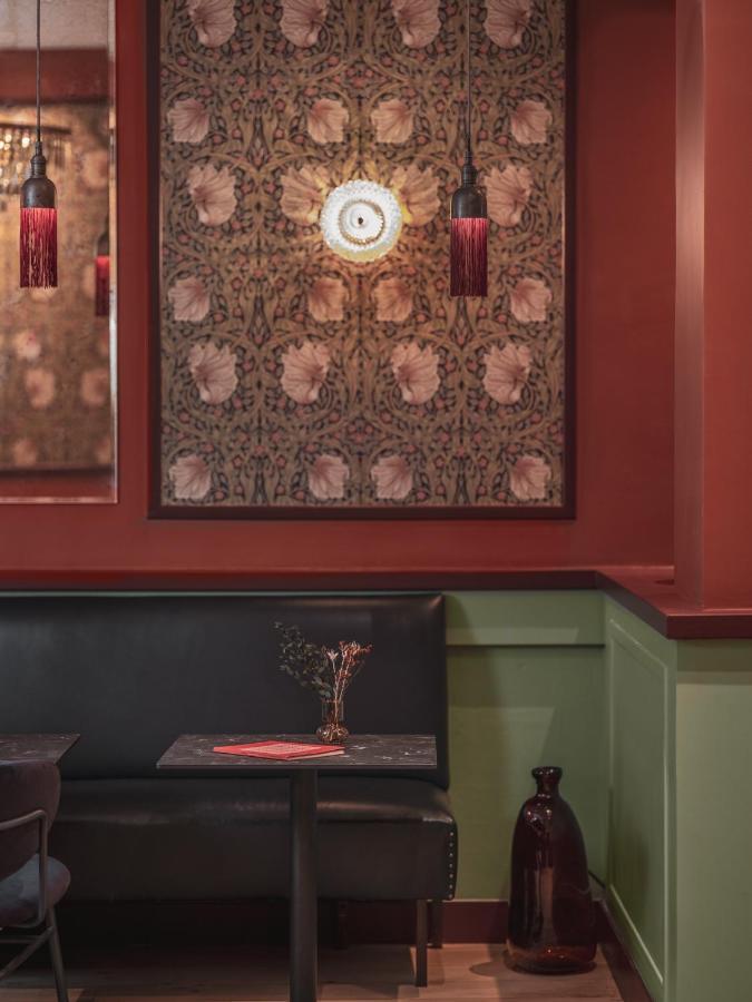 Hotel Brittany Paris Bagian luar foto