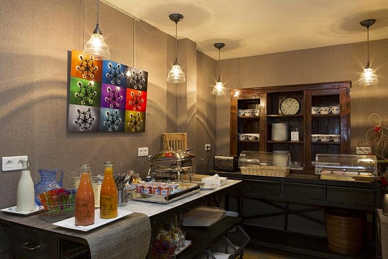 Hotel Brittany Paris Bagian luar foto